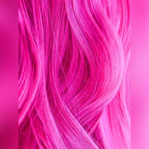 Краска для волос Iroiro 70 Pink на волосах