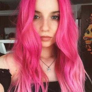 розовый цвет волос